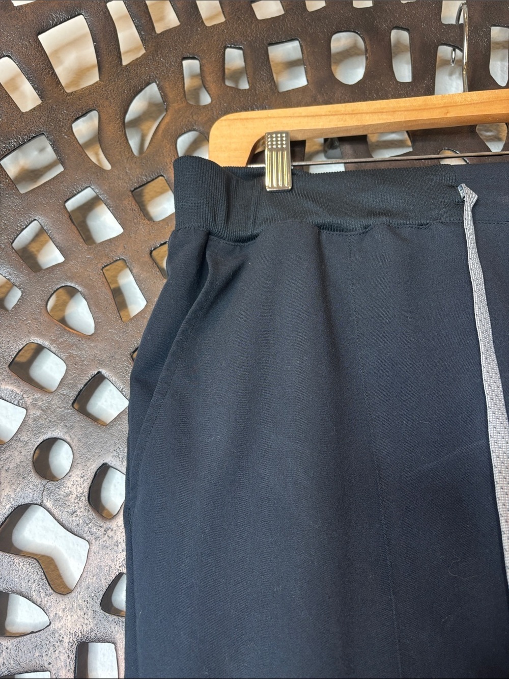 🖤Fabletics Women’s Performance Pants Large Black Drawstring Loose Fit Active🖤 - Picture 4 of 11